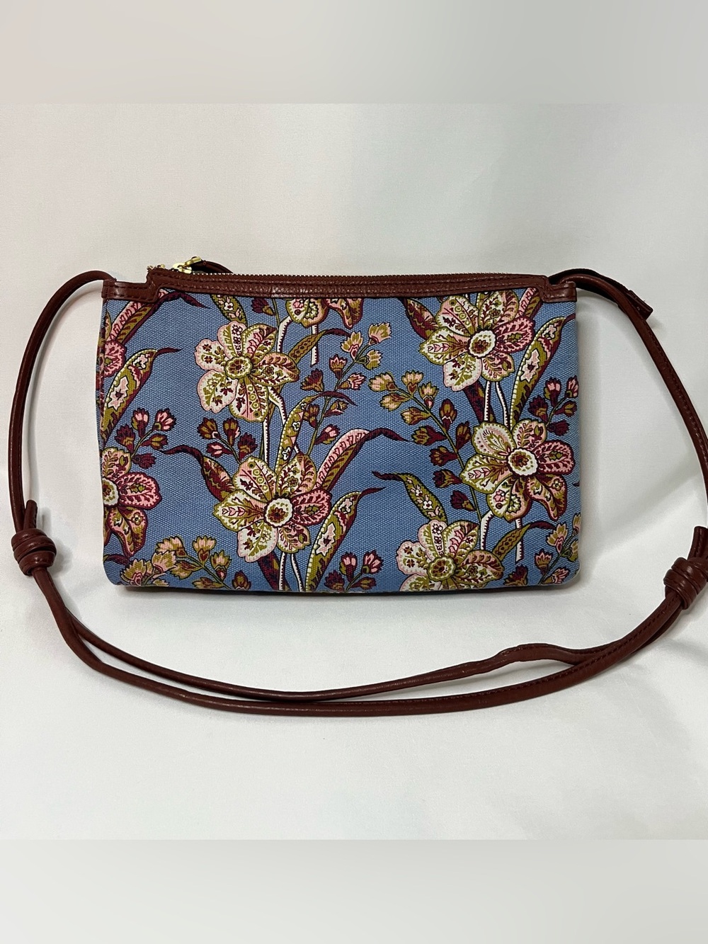 Vera Bradley Foxbury Crossbody Begonia Tapestry Blue Brown Floral Cottagecore